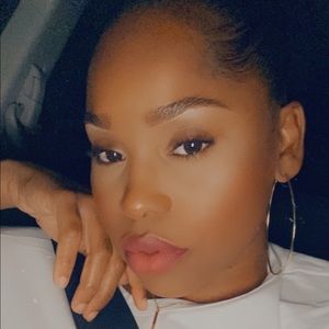 Meet your Posher, Tamina